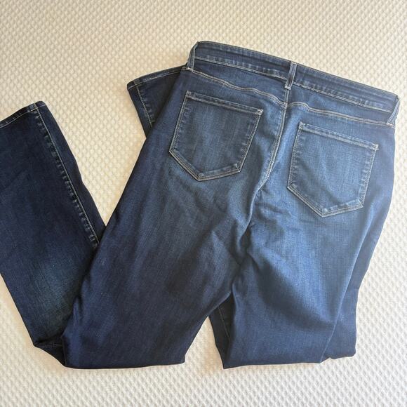 L'Agence Selma Baby Bootcut Jeans 30 10 Columbia High Rise Dark Wash Boot Cut - Picture 5 of 7